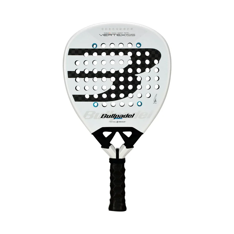 Bullpadel Vertex 05 2026 padel racket in white and black on white